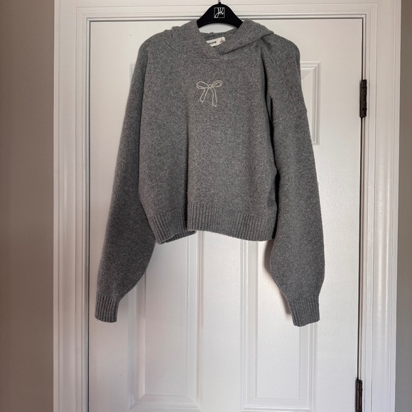 Bow  hooded sweater - Picture 1 of 1